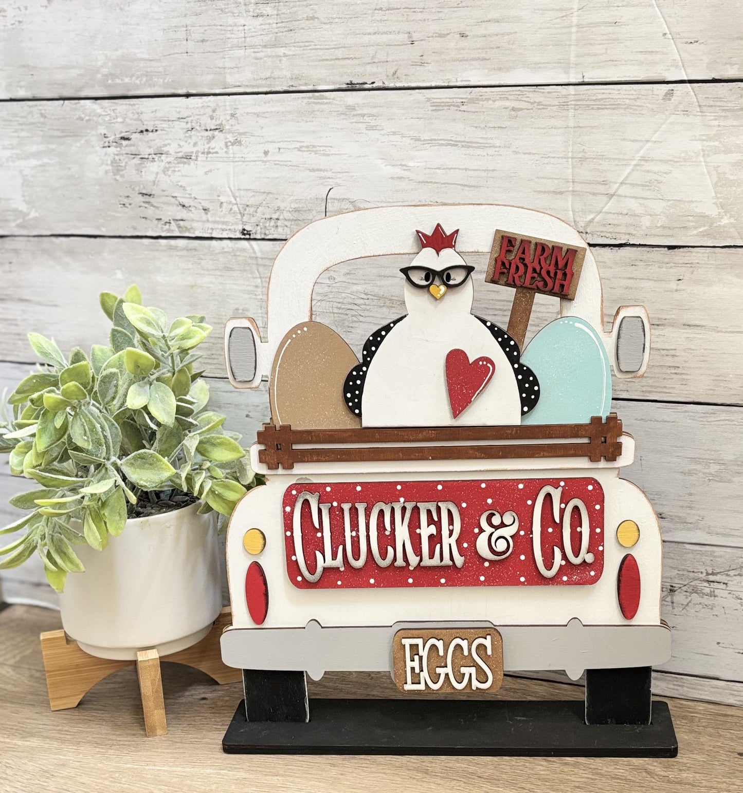 Interchangeable Insert - Truck and Arched Leaning Frame - Clucker & Co.